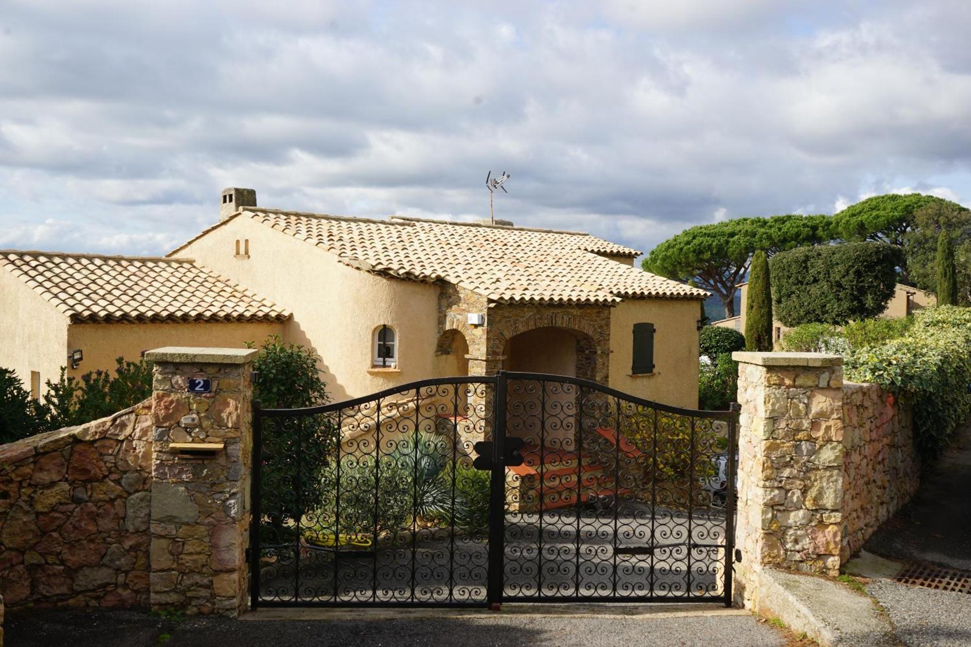 Villa Les Cades Sainte-Maxime Dış mekan fotoğraf
